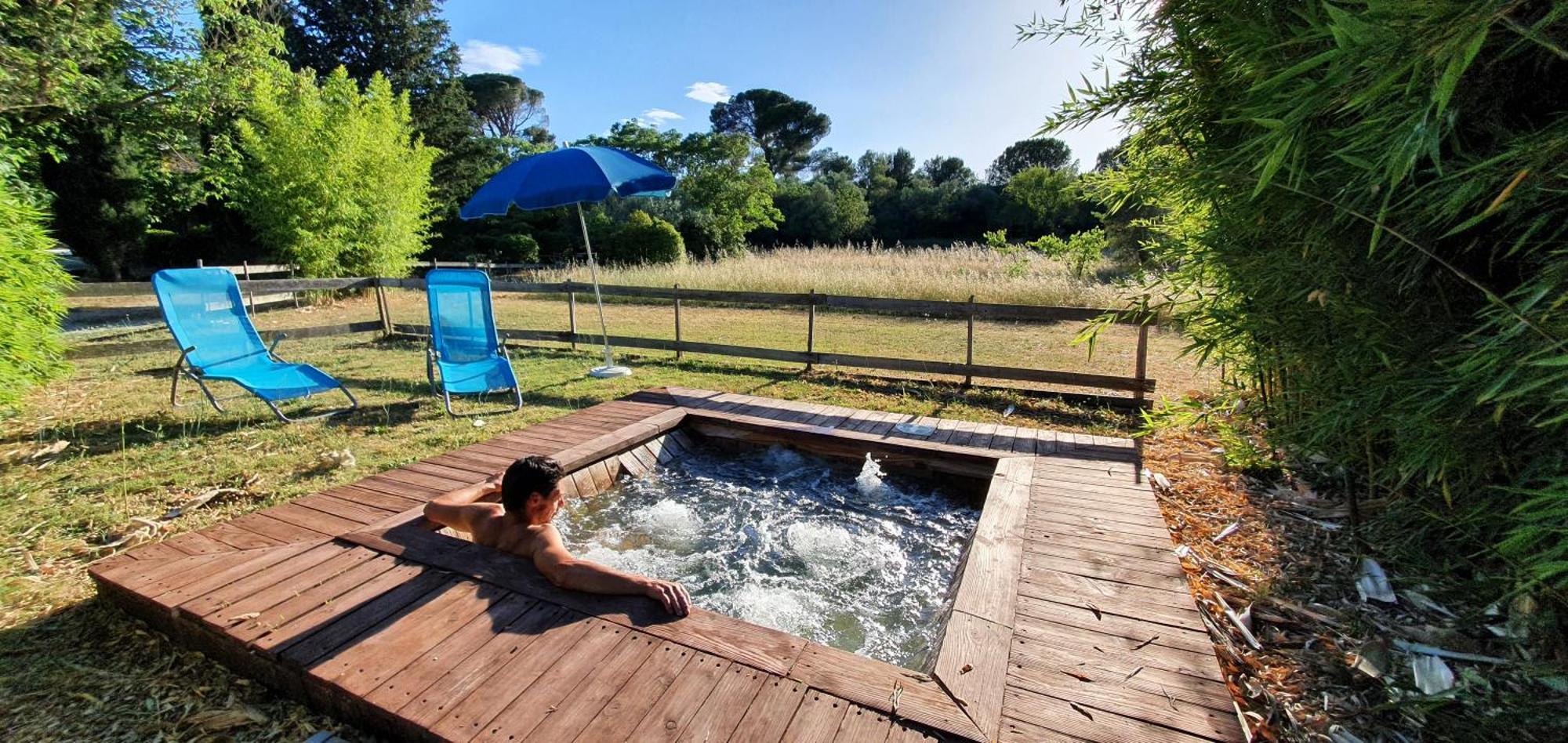 Aux Berges Du Pont Du Gard Bed & Breakfast Vers-Pont-du-Gard